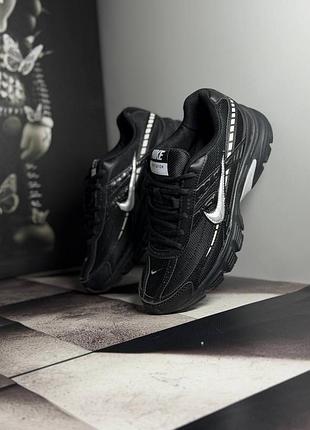 Nike initiator black silver 5
