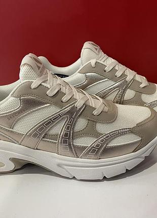 Skechers кросівки