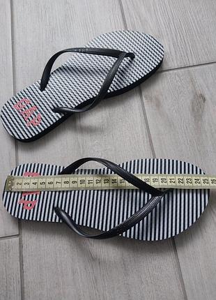 Сланцы женские gap 25 см 5