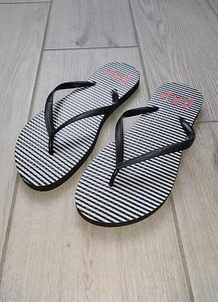 Сланці жіночі gap 25 см