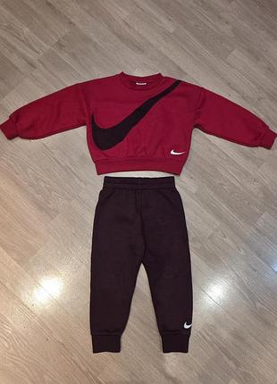 Костюм nike на 2-3роки, 92-98см