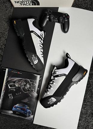 The north face glenclyffe low gtx  white black