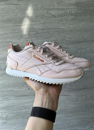Кросівки reebok рожеві