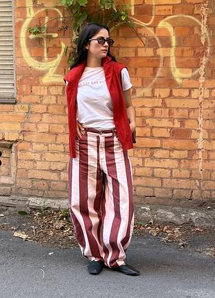 Брюки жіночі zara у смужку червоні