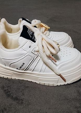 Кроссовки "смайл" white р. 26 - 30 3