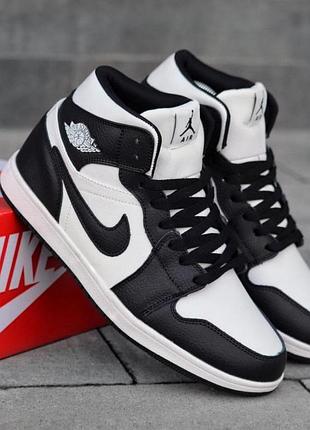 Чоловічі кросівки jordan 1 чорно-білі якісні черевики з натуральної шкіри на хутрі зимові джордан