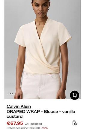 Елегантна блуза calvin klein у ванільному відтінку на запах та драпіруванням спереду сорочка келвин кляйн