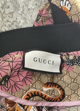 Не буває поганої погоди: бомпер gucci 4
