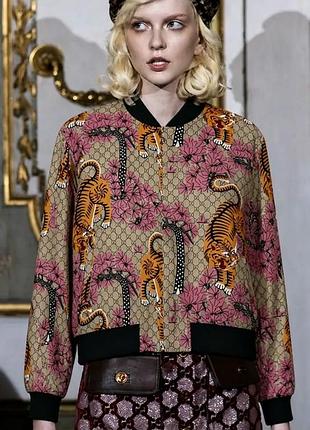 Не бывает плохой погоды: бомпер gucci