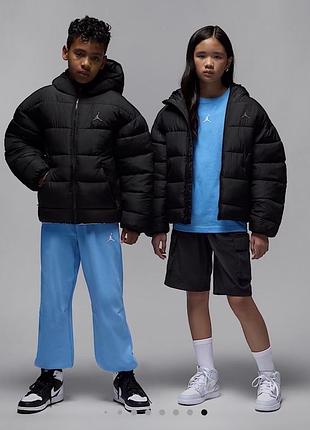 Куртка для підлітків jordan puffer чорна