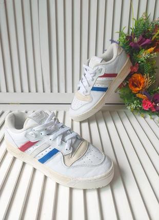 Кросівки білі натуральна шкіра adidas originals rivalry low 39р