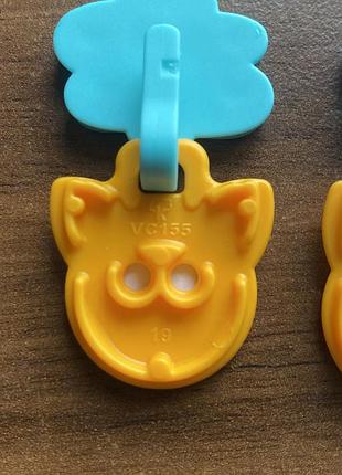 Іграшка кліпси сережки kinder joy 3