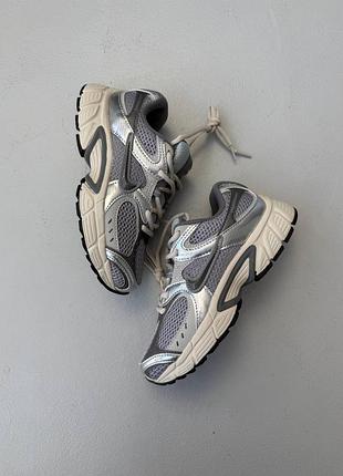 Кросівки nike v5 rnr purple