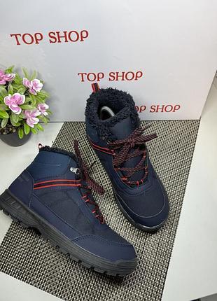 Оригінальні теплі черевики quechua waterproof
