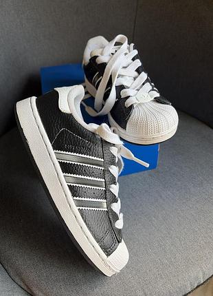 Кросівки унісекс adidas superstar 2 чорно-білі