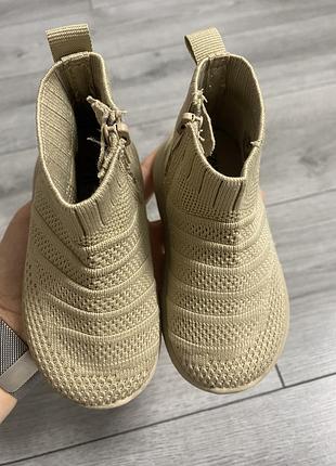 Дитячі кросівки zara 7