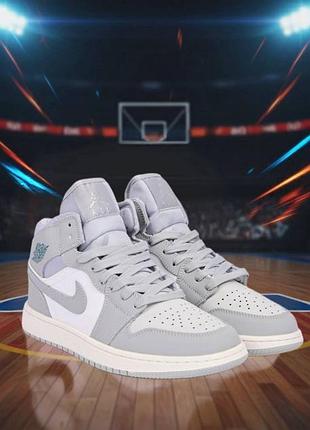 Кросівки чоловічі nike високі біло-сірі шкіряні р. 41-45