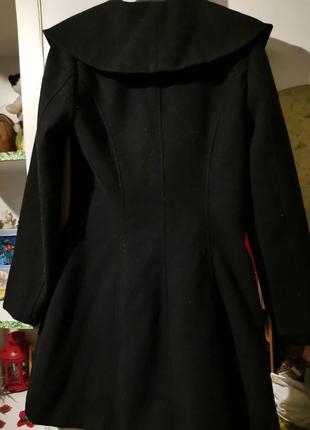 Шикарное  женское шерстяное пальто 38р.2 фото