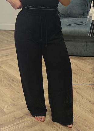 Черные спортивные штаны zara, размер m