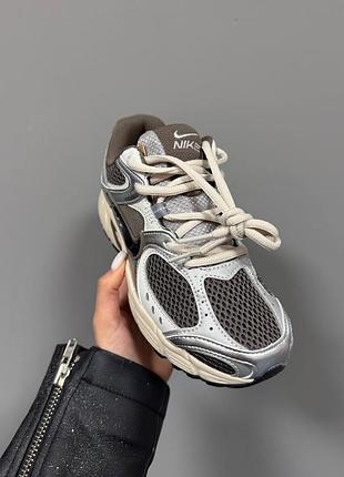 Кроссовки nike v5 rnr white silver brown cave stone 5