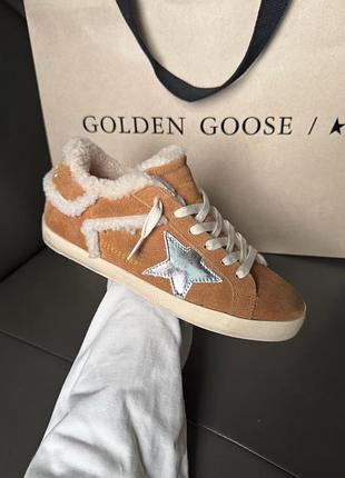 Кросівки жіночі golden goose замшеві з хутром овчини нові