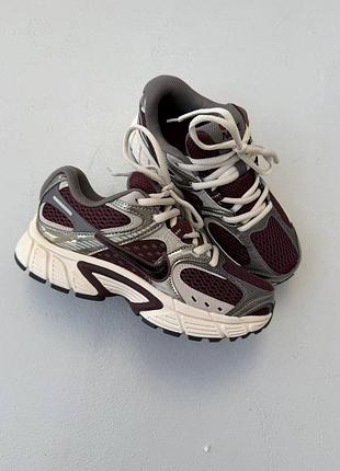 Кроссовки nike v5 rnr burgundy grey