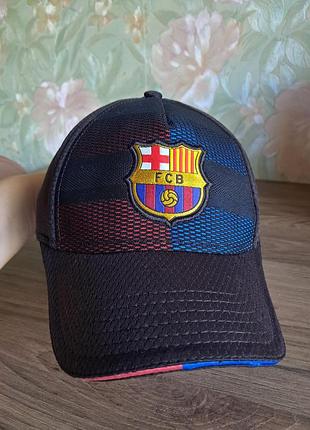 Футбольная бейсболка барселона fc barcelona