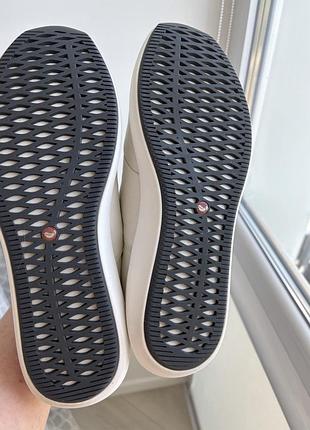 Кроссовки от clarks 6