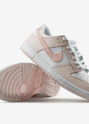 Nike dunk pink paisley