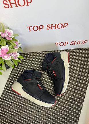 Оригинальные ботинки levi's 3