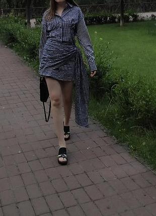 Жіночий костюм зі спідницею в клітинку (сорочка + спідниця-шорти).