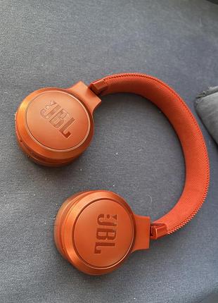 Навушники jbl live 670nc червоні