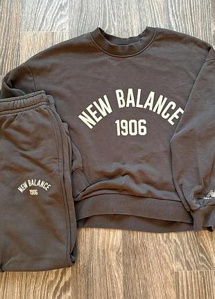 Костюм жіночий new balance