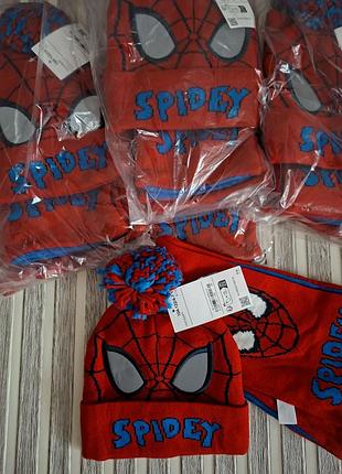 Комплект для хлопчиків c&a spider-man шапка та шарф червоний зимовий