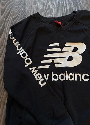 Світшот new balance 4