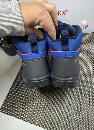 Оригинальные ботинки quechua waterproof 6
