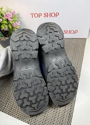 Оригінальні черевики quechua waterproof 2