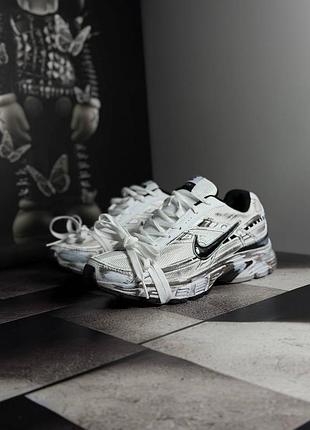Nike initiator custom white black