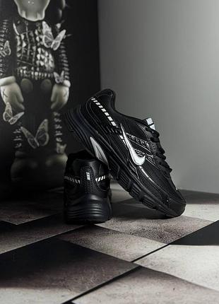 Nike initiator black silver 4
