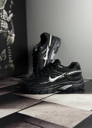 Nike initiator black silver 7