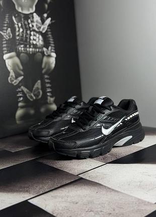Nike initiator black silver