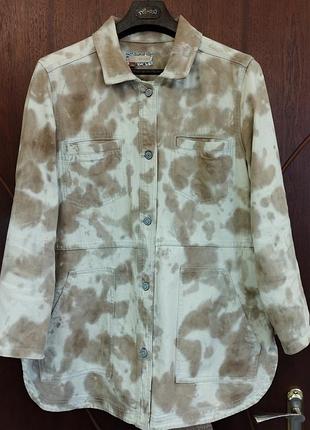 Куртка-рубашка джинсовая pilcro anthropologie тай-дай (tie-dye) xl премиум деним