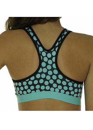 Топ спортивний nike 6