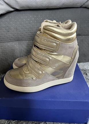Жіночі снікерси aldo