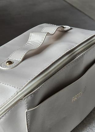 Оригинальный бежевый косметичка artdeco 4