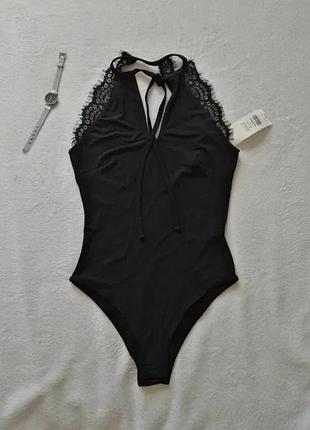 Бодик черный с кружевом бикини спереди и сзади по спинке miss selfridge