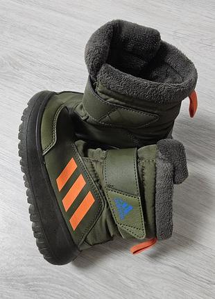 Черевики для дітей adidas хакі з помаранчевими смужками