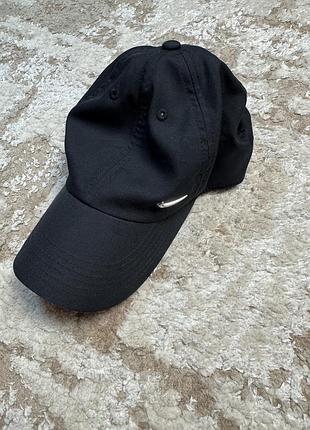 Оригинальная кепка nike 5