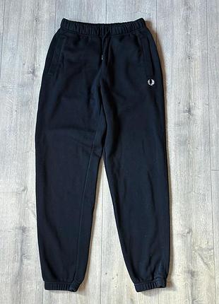 Спортивні штани чоловічі fred perry чорні s