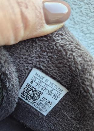 Утепленные кроссовки 41р. adidas 9